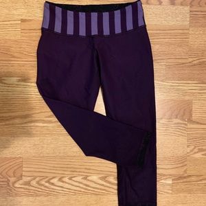 Lululemon reversible wonderunder crops